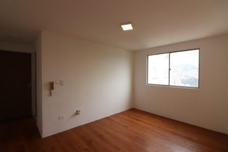 Apartamento para alugar com 60m², 2 quartos e 1 vagaSala 