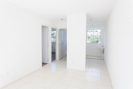 sala de apartamento para alugar com 2 quartos, 42m² em Jardim Industrial, Contagem
