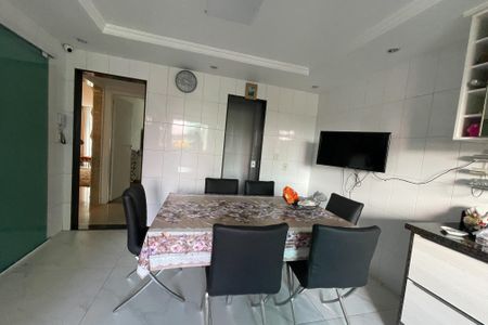 Casa para alugar com 300m², 3 quartos e 2 vagasCozinha