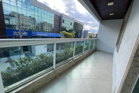 Casa para alugar com 300m², 3 quartos e 2 vagasVaranda