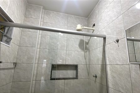 Casa para alugar com 300m², 3 quartos e 2 vagasBanheiro de serviço