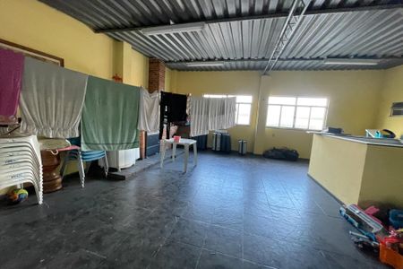 Casa para alugar com 300m², 3 quartos e 2 vagasTerraço