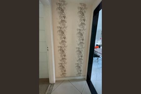 Casa para alugar com 300m², 3 quartos e 2 vagasCorredor