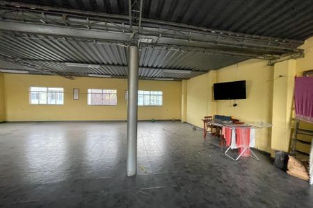 Casa para alugar com 300m², 3 quartos e 2 vagasTerraço