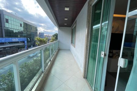 Casa para alugar com 300m², 3 quartos e 2 vagasVaranda