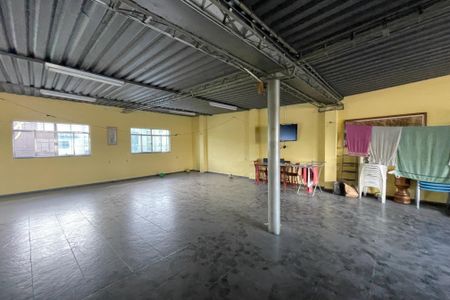 Casa para alugar com 300m², 3 quartos e 2 vagasTerraço