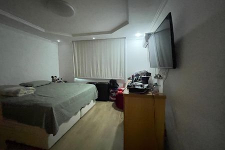 Casa para alugar com 300m², 3 quartos e 2 vagasQuarto