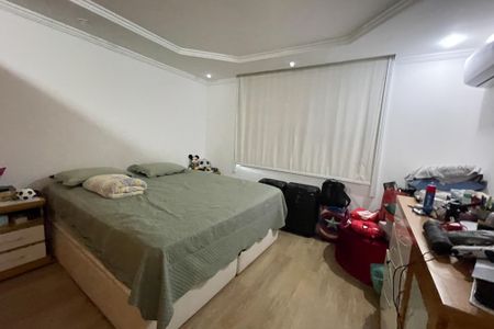 Casa para alugar com 300m², 3 quartos e 2 vagasQuarto