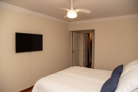 Apartamento à venda com 156m², 3 quartos e 2 vagasQuarto Suíte