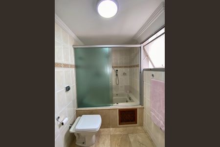 Apartamento à venda com 156m², 3 quartos e 2 vagasBanheiro da Suíte