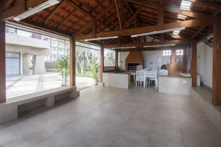 Apartamento à venda com 156m², 3 quartos e 2 vagasChurrasqueira