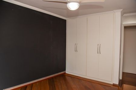 Apartamento à venda com 156m², 3 quartos e 2 vagasQuarto 2