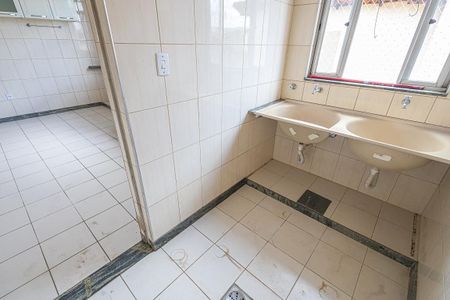 Apartamento para alugar com 90m², 3 quartos e 1 vagaarea de serviço