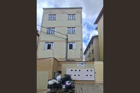 Apartamento para alugar com 90m², 3 quartos e 1 vagafachada