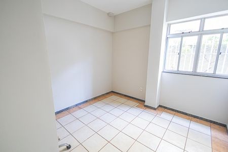 Apartamento para alugar com 120m², 3 quartos e 2 vagasQuarto 2