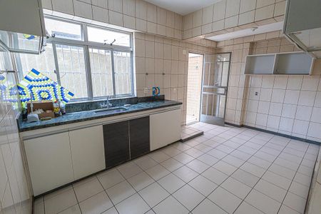 Apartamento para alugar com 120m², 3 quartos e 2 vagasCozinha