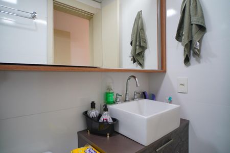 Apartamento à venda com 80m², 3 quartos e 1 vagaBanheiro suíte 