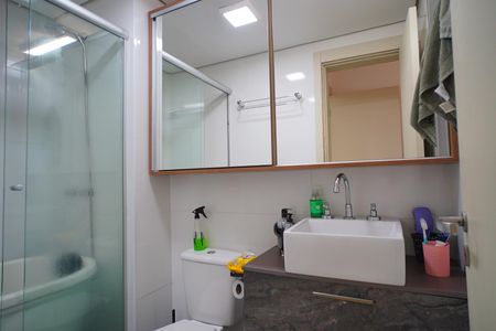 Apartamento à venda com 80m², 3 quartos e 1 vagaBanheiro suíte 