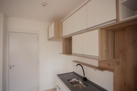 Apartamento para alugar com 38m², 2 quartos e 1 vaga Apartamento para alugar com 38m², 2 quartos e 1 vagaCOZINHA E ÁREA DE SERVIÇO