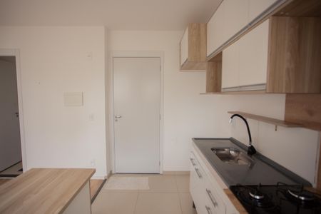 Apartamento para alugar com 38m², 2 quartos e 1 vaga Apartamento para alugar com 38m², 2 quartos e 1 vagaCOZINHA E ÁREA DE SERVIÇO