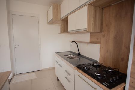 Apartamento para alugar com 38m², 2 quartos e 1 vaga Apartamento para alugar com 38m², 2 quartos e 1 vagaCOZINHA E ÁREA DE SERVIÇO