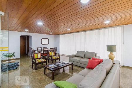 Apartamento à venda com 145m², 3 quartos e sem vagaÁrea comum - Salão de festas