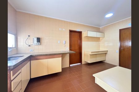 Apartamento à venda com 145m², 3 quartos e sem vagaCozinha