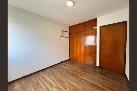 Apartamento à venda com 145m², 3 quartos e sem vagaSuíte