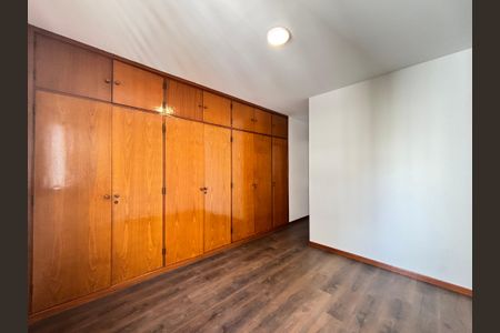 Apartamento à venda com 145m², 3 quartos e sem vagaSuíte