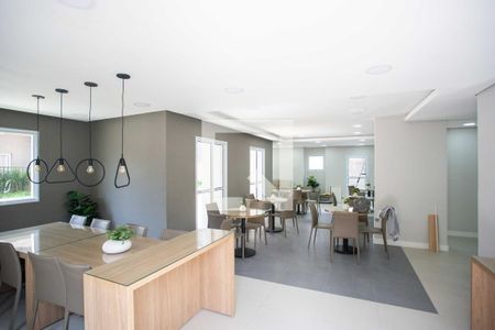 Apartamento para alugar com 42m², 2 quartos e sem vagaÁrea comum - Salão de festas