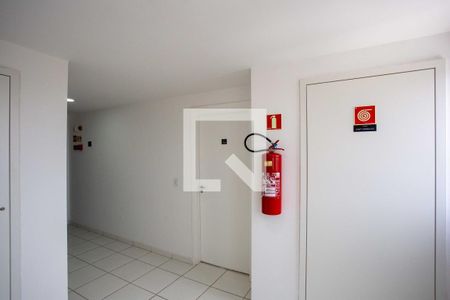 Apartamento para alugar com 42m², 2 quartos e sem vagaÁrea comum - Hall