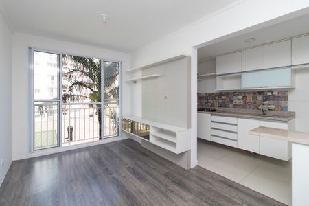 Sala de apartamento à venda com 2 quartos, 60m² em Vila Nova, Porto Alegre