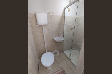 Banheiro de casa para alugar com 2 quartos, 65m² em Jacutinga, Belford Roxo