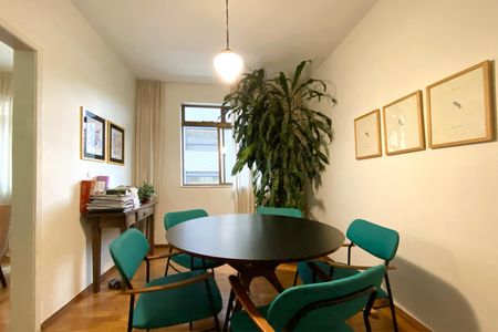 Apartamento à venda com 230m², 3 quartos e 1 vagaSala de Jantar