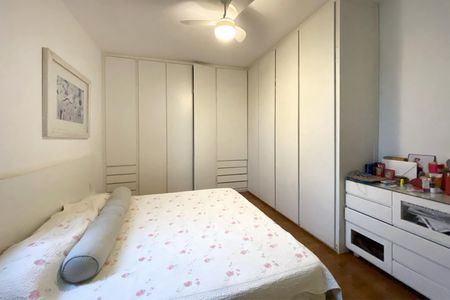 Apartamento à venda com 230m², 3 quartos e 1 vagaSuite 1
