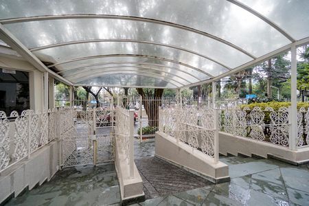 Apartamento à venda com 65m², 3 quartos e 1 vagaEntrada