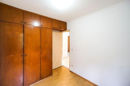 Apartamento à venda com 65m², 3 quartos e 1 vagaQuarto 02