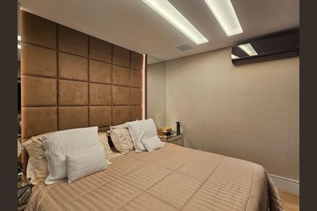 Apartamento para alugar com 244m², 4 quartos e 4 vagas Apartamento para alugar com 244m², 4 quartos e 4 vagasSuíte 3