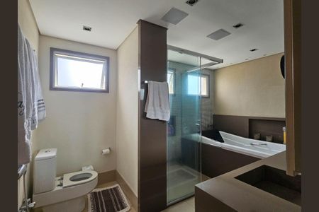 Apartamento para alugar com 244m², 4 quartos e 4 vagas