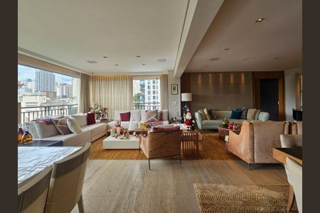 Apartamento para alugar com 244m², 4 quartos e 4 vagas Apartamento para alugar com 244m², 4 quartos e 4 vagasSala