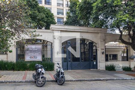 Apartamento para alugar com 244m², 4 quartos e 4 vagas Apartamento para alugar com 244m², 4 quartos e 4 vagasFachada