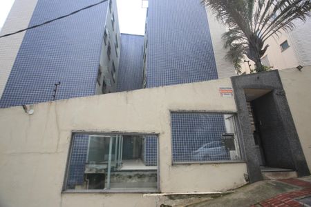 Apartamento à venda com 60m², 2 quartos e 1 vagaArea comun