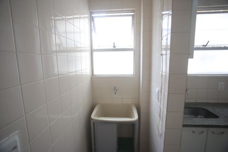 Apartamento à venda com 60m², 2 quartos e 1 vagaArea de serviço