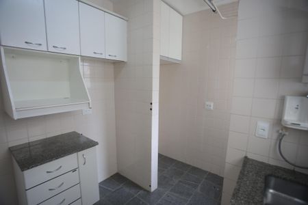 Apartamento à venda com 60m², 2 quartos e 1 vagaCozinha