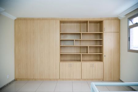 Apartamento à venda com 3 quartos, 198m² em Santa Efigênia, Belo Horizonte