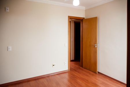 Apartamento à venda com 3 quartos, 198m² em Santa Efigênia, Belo Horizonte