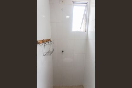 Apartamento à venda com 85m², 2 quartos e 2 vagas Apartamento à venda com 85m², 2 quartos e 2 vagasBanheiro de serviço