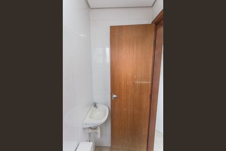 Apartamento à venda com 85m², 2 quartos e 2 vagas Apartamento à venda com 85m², 2 quartos e 2 vagasBanheiro de serviço