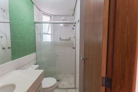 Apartamento à venda com 85m², 2 quartos e 2 vagas Apartamento à venda com 85m², 2 quartos e 2 vagasBanheiro Social