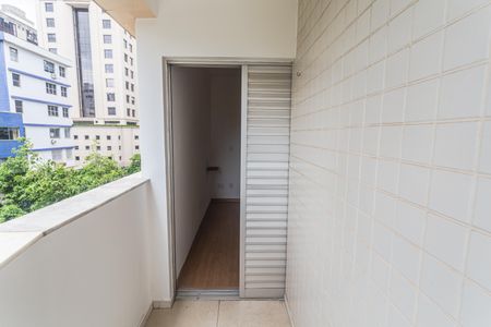 Apartamento à venda com 85m², 2 quartos e 2 vagas Apartamento à venda com 85m², 2 quartos e 2 vagasVaranda da Suíte